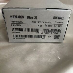 Ray-Ban Wayfarer Gen 2 - Shiny Black with Green Lenses